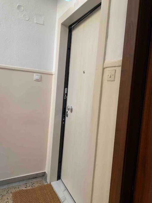 Lux Appartment , 3 Rooms Full Extra , City Center Tessalónica Exterior foto